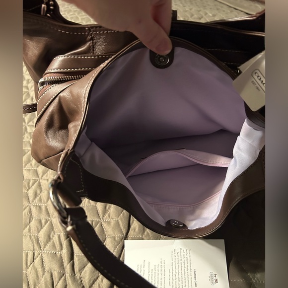 NWT- Coach Soho Lynn Brown Leather Large Hobo Bag - Picture 11 of 14